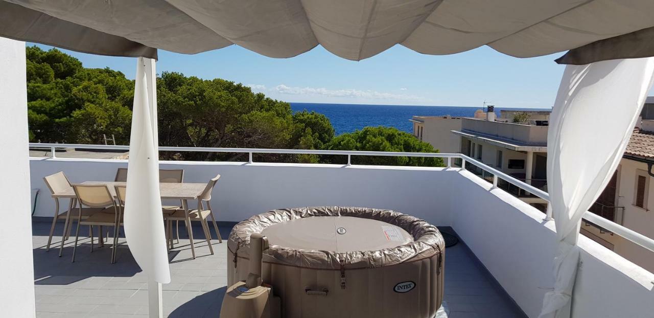 Sonne & Meerblick Aus 40 Grad Heissem Whirlpool Geniessen - Zentral Am Hafen Und Dennoch Ruhig Cala Ratjada  Zewnętrze zdjęcie